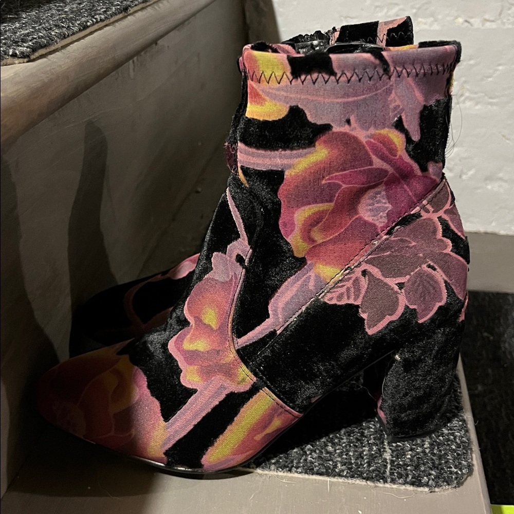 Steve Madden Black Velvety Ankle Boots with Pink & Yellow Floral Motif